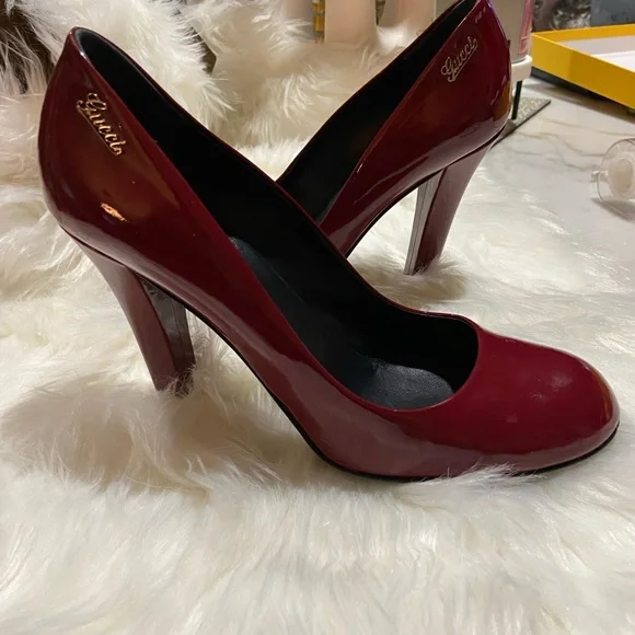 Authentic Gucci Patent Burgundy Pumps toooo Cuteee - Must have! - Picture 1 of 6